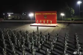 现场画面！驻香港部队第25次轮换图片