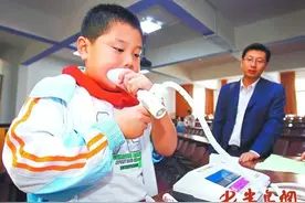 如果肺里可以装可乐，能装多少听？图片