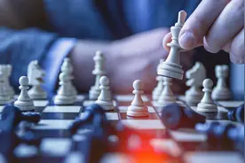 从次日达到半小时达，美团与拼多多的零售终极博弈才刚刚开始！图片