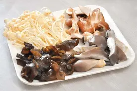 这6种食物别再二次加热了，吃不完最好扔掉图片