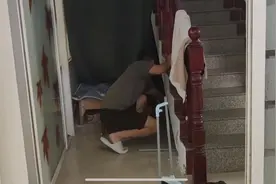 弟弟退伍后包揽家务惹人羡，网友：这样的弟弟给我来一打图片