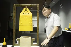 周末人物｜他，破解失传多年的“鸡油黄”琉璃烧制技艺图片