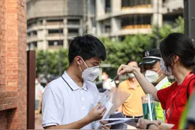市教育考试院发布2022年上半年全国大学英语四、六级考试（CET）考生须知图片