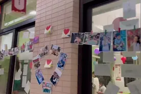 做灯笼、贴窗花，这些小学生提前为教师准备惊喜图片