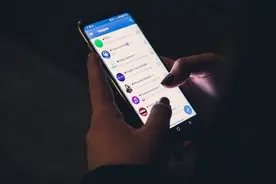 网恋为什么流行？研究：看不见对方，更容易产生好感图片