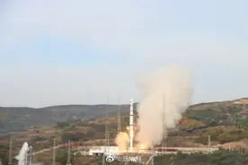 祝贺！长征六号成功完成一箭三星发射图片