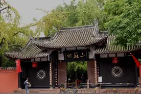 苏宅守门人陈仲文：三苏祠的精气神更好了｜我这十年图片