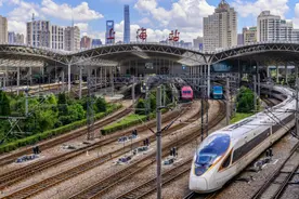 东站20对、城站3对列车分流至杭州西站，明天零点起，全国铁路实施新的运行图图片