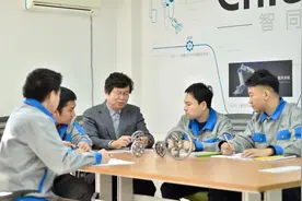 党的十八大以来科技人才评价制度改革回眸图片