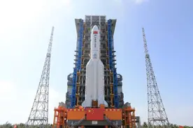 直击现场｜飞天圆梦！长五B火箭不负众望，梦天实验舱逐梦九天图片