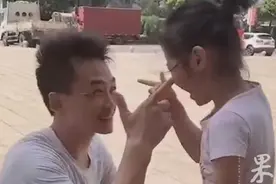 果然视频｜曾被判定终生坐轮椅，在父亲的不懈陪练下创造了奇迹图片