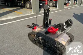 全国消防日 记者走进消防队带你揭秘“高精尖”消防设备图片