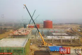 回收“固废”变废为宝 黄石一综合回收利用项目厂房主体封顶图片