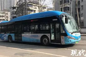 南京拟出台城市公交行业服务规范，让乘车更舒适便捷图片
