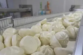 走出大山看看，8名独龙族务工人员在上海浦东上岗图片