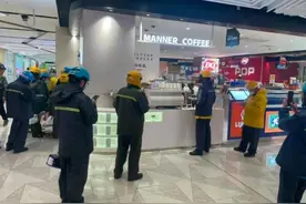 Manner七周年“外卖赠杯”活动遭诟病：供应不足导致多店间歇停业 2025年或赴港上市图片
