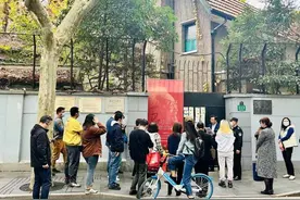 武康路上的梧桐叶也记得，巴金先生，118岁生日快乐图片