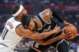 NBA常规赛：掘金胜快船图片