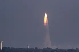 印度发射一箭9星图片