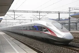 开通这个会员，可以兑换火车票图片