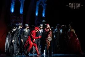 音乐剧《基督山伯爵》中文版上海首演，阿云嘎担任主演及制作人图片
