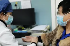 冬季泡脚养生，这些事项需注意图片