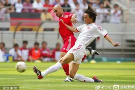 梦回2002⑮丨杜威：世界杯赛场坐稳首发 同时又是最后一个离开绿茵场的人图片