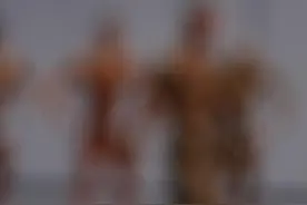 肌肉饱满线条清晰 年逾古稀的老哥俩组队挑战杭州健美锦标赛图片