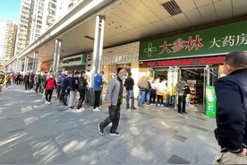 哪里可领退烧药？大参林药店在全国免费发放应急性退烧药图片