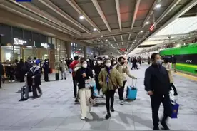 成都⇌昆明，19小时→ 7小时！这条铁路，今天全线通车运营！图片