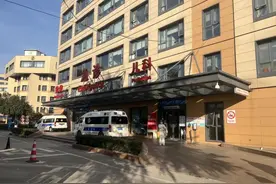 一线直击：上海多方携手支援120急救一线图片