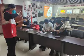 德州天衢新区宋官屯街道开展手工串珠DIY活动图片