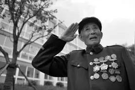 英雄逝去，精神永存！痛别98岁老英雄孙景坤图片