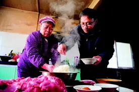 桂林龙胜侗家过年，酸肉香！图片