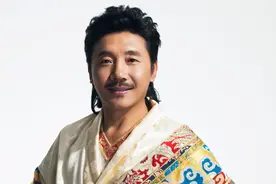 首次当选四川省人大代表，民族歌手容中尔甲：建议提升民族地区文旅作品创作水准｜代表委员在这里图片