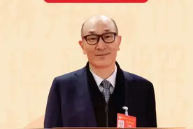 省政协委员康省桢：提升郑州机场发展能级，更好服务河南拼经济丨河南两会财经访谈㊶图片