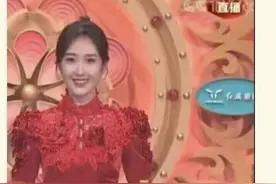 白酒“承包” 央视春晚，这些上市公司抢占C位！白酒产量几近腰斩，知名酒企却仍在扩产！图片
