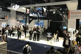 宠物对话按钮、能听音乐的太阳镜……消费电子展上的吸睛神器图片
