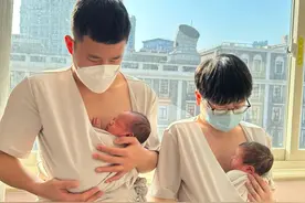 好笑又有爱！上海这里的“袋鼠爸爸”火了图片