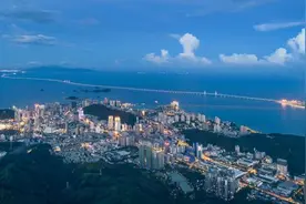 广东省发改委：促进珠三角产业向粤东、粤西、粤北有序转移视频封面