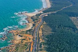 瞰海南 | 环岛旅游公路带火木兰湾图片