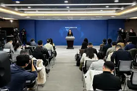 国台办：促请台湾方面优先恢复广州、长沙等16个两岸直航航点图片