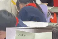 小纸条给你，悄悄地看图片