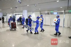 他们回家了！图片