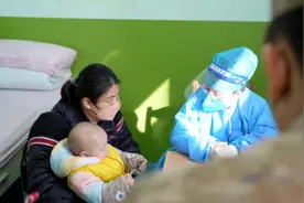 4次骨穿、6轮化疗，战友一岁女儿身患白血病，他们得知后……图片