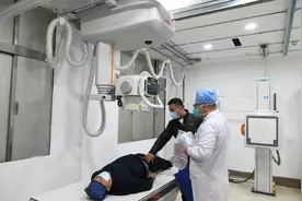 宁津县人民医院引进影像“新神器”——智慧DR图片