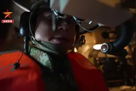 50秒直击！超燃抢滩登陆演练图片