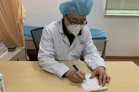 乌帕替尼在沪开出纳入新版医保后处方 专家：为银屑病关节炎患者“开了一扇窗”图片