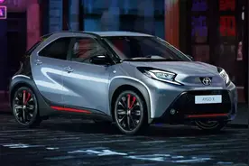 丰田又推新车！百公里4.7个油，比雅力士还要迷你图片