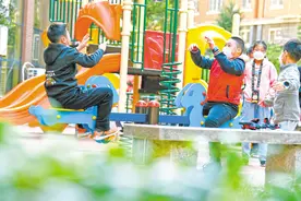 3年后，回访总书记考察过的武汉东湖新城社区，居民说——“我们个个唱主角，日子越过越舒心”图片